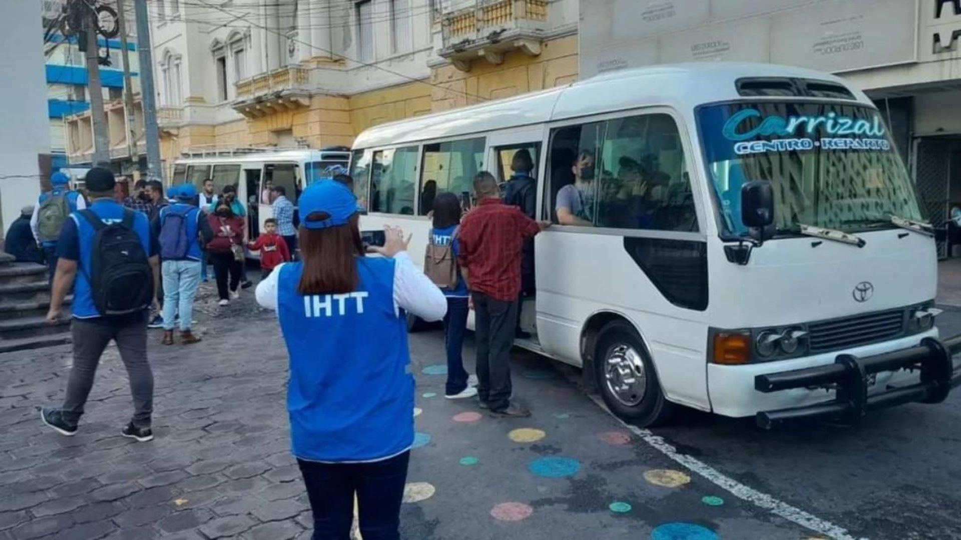 Transportistas denuncian al IHTT por retraso de pagos