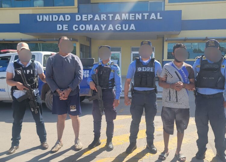 Arrestan a dos hombres por presunto asesinato en Comayagua