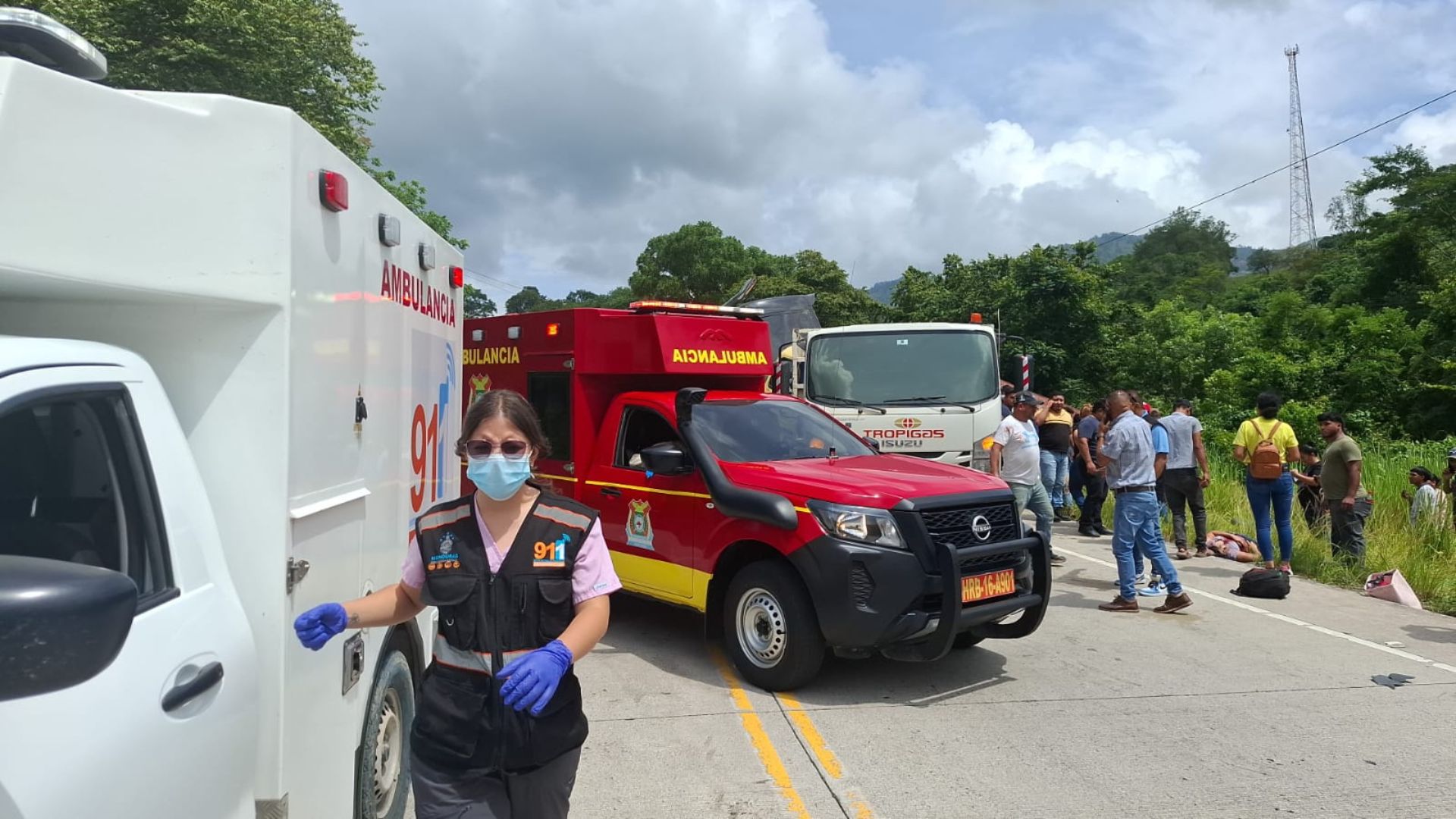 Cuatro muertos y más de 20 heridos deja accidente vial en Copán